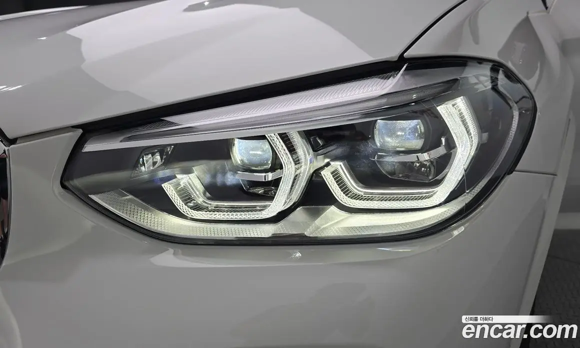 BMW X4 2021 2.0 автомат (гидро), фото 8