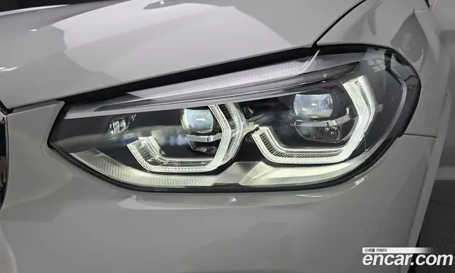 BMW X4 2021 2.0 автомат (гидро), миниатюра 8