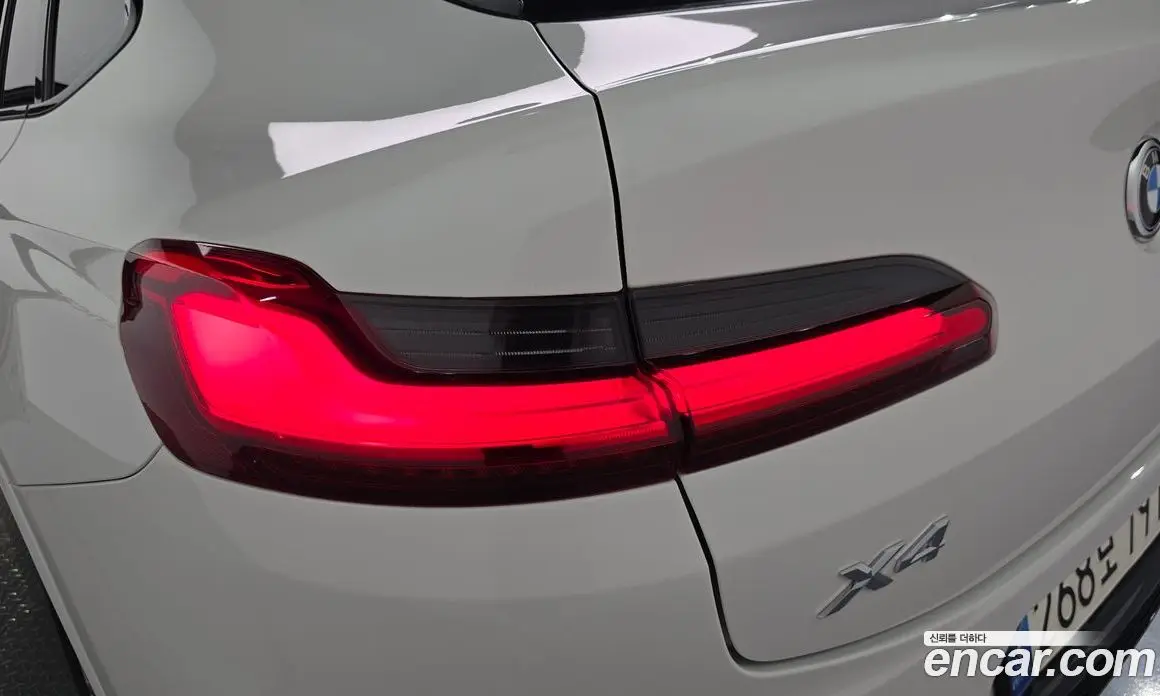 BMW X4 2021 2.0 автомат (гидро), фото 9