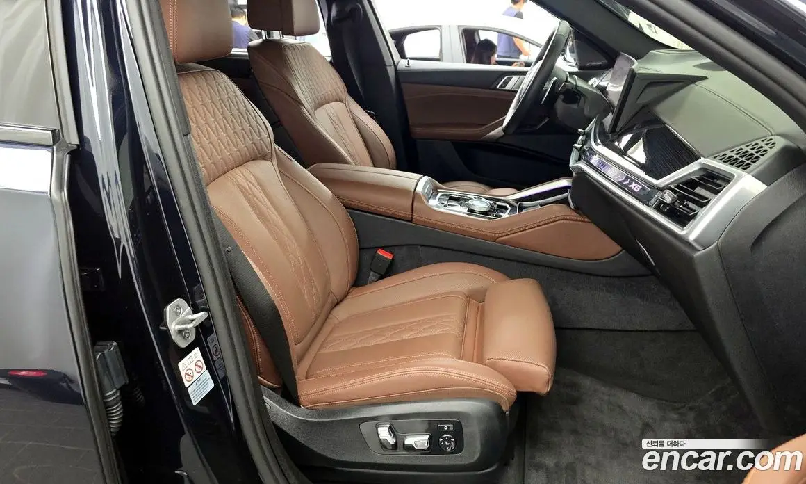 BMW X6 2024 3.0 автомат (гидро), фото 17