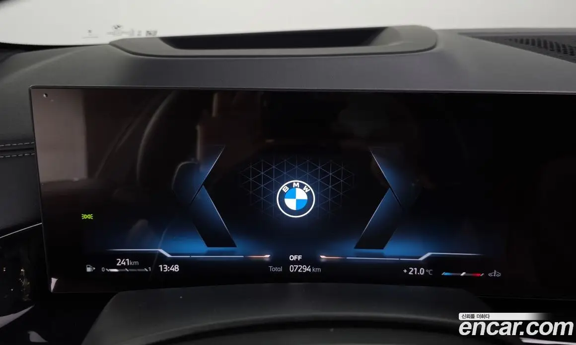 BMW X6 2025 3.0 автомат (гидро), фото 11