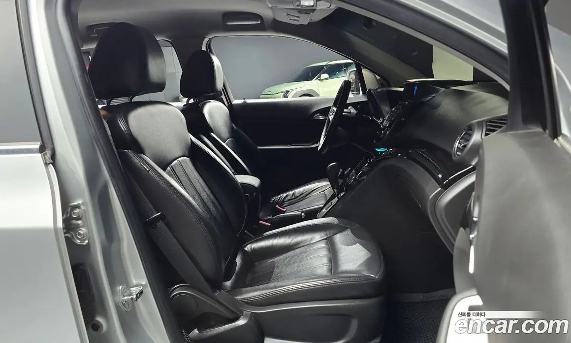 Chevrolet Orlando 2011 2.0 автомат (гидро), фото 15