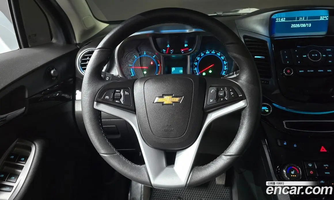 Chevrolet Orlando 2011 2.0 автомат (гидро), фото 18