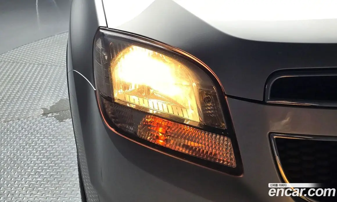 Chevrolet Orlando 2011 2.0 автомат (гидро), фото 7