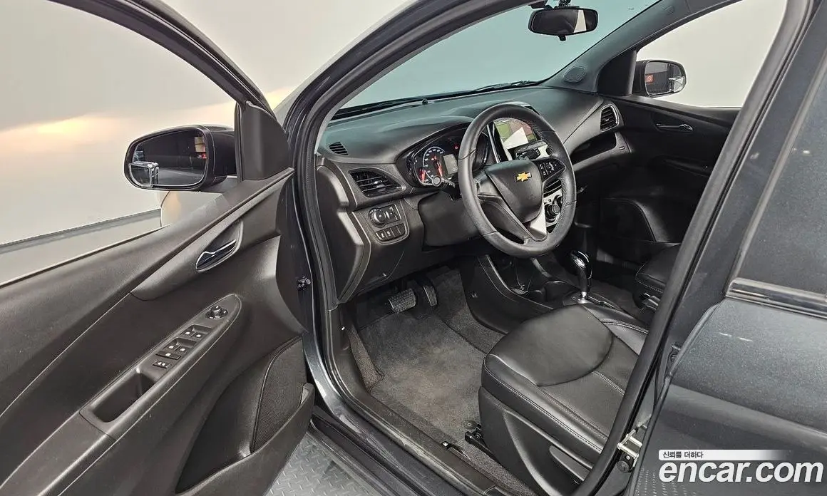 Chevrolet Spark 2017 1.0 автомат (гидро), фото 13