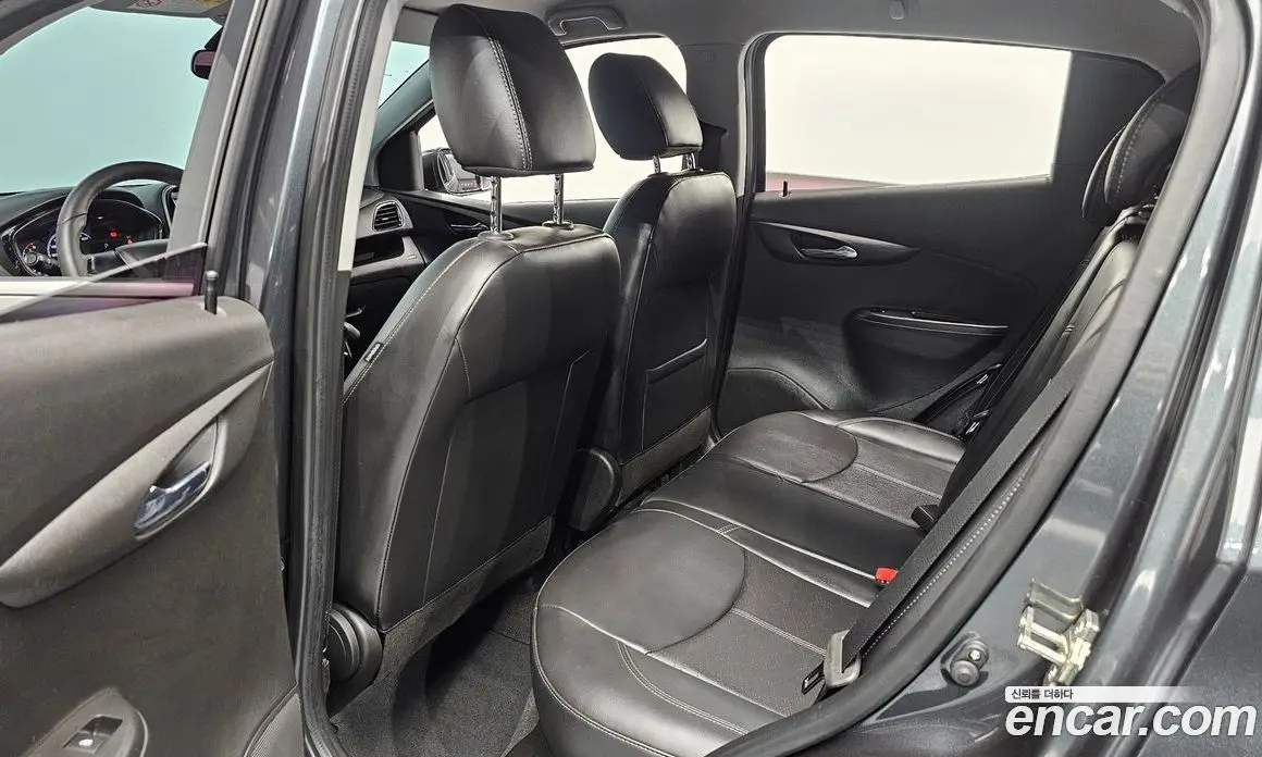 Chevrolet Spark 2017 1.0 автомат (гидро), фото 16