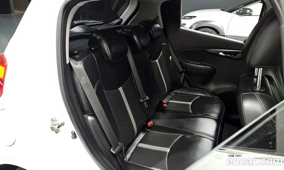 Chevrolet Spark 2020 1.0 автомат (гидро), фото 16
