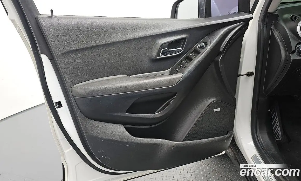 Chevrolet Trax 2013 1.4 автомат (гидро), фото 14