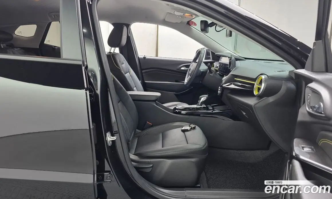 Chevrolet Trax 2024 1.2 автомат (гидро), фото 16