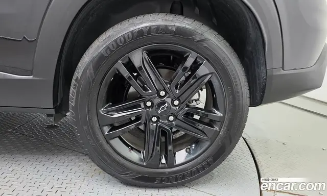 Chevrolet Trax 2024 1.2 автомат (гидро), миниатюра 7