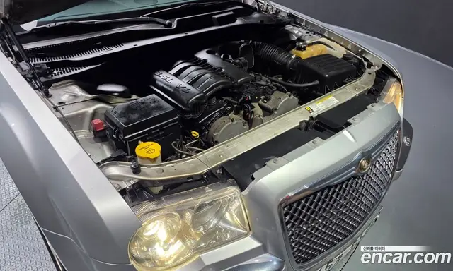 Chrysler 300C 2010 3.5 автомат (гидро), миниатюра 5 Chrysler 300C 2010 3.5 автомат (гидро), миниатюра 5