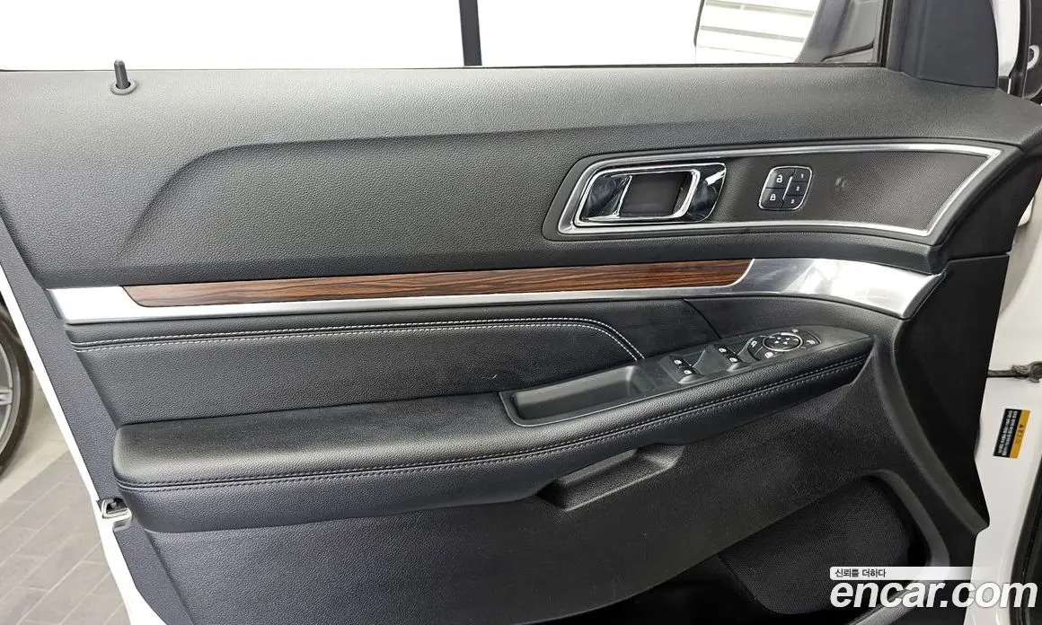 Ford Explorer 2017 2.3 автомат (гидро), фото 14 Ford Explorer 2017 2.3 автомат (гидро), фото 14