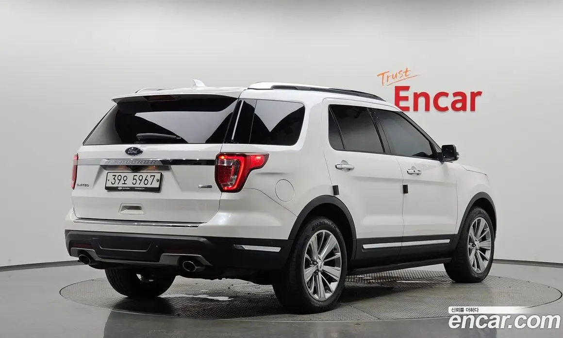 Ford Explorer 2018 2.3 автомат (гидро), фото 1 Ford Explorer 2018 2.3 автомат (гидро), фото 1