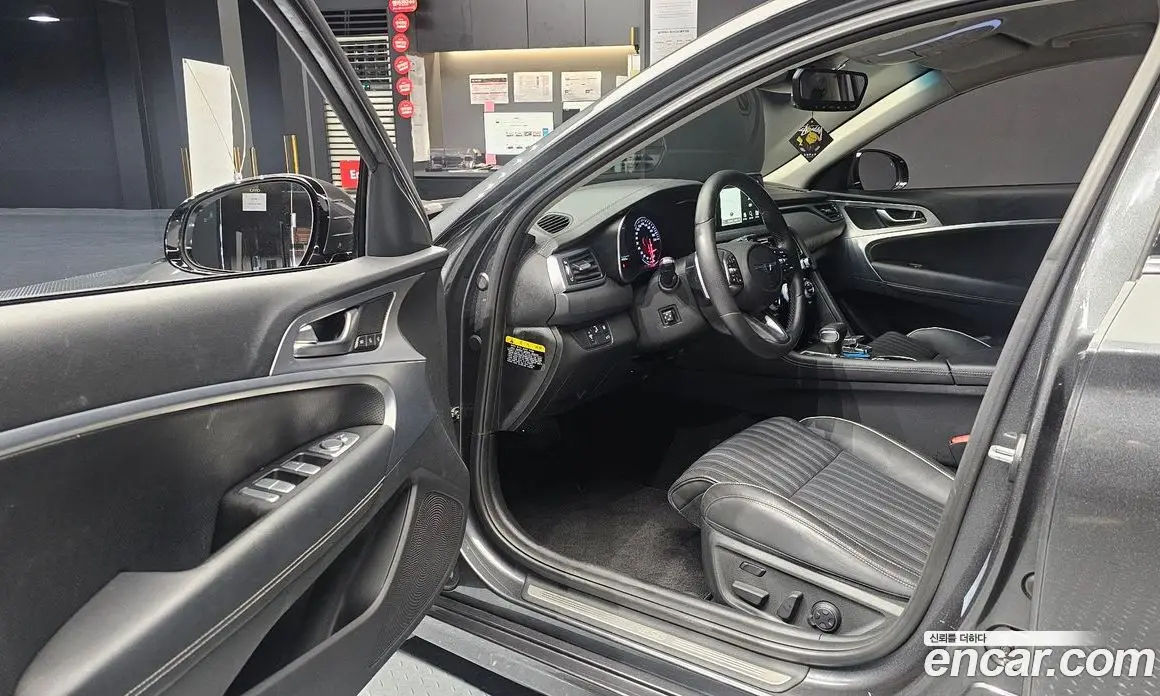 Genesis G70 2018 2.0 автомат (гидро), фото 13
