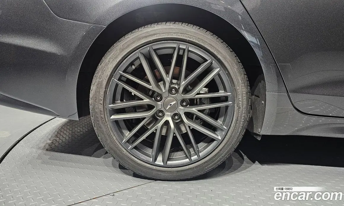 Genesis G70 2018 2.0 автомат (гидро), фото 5