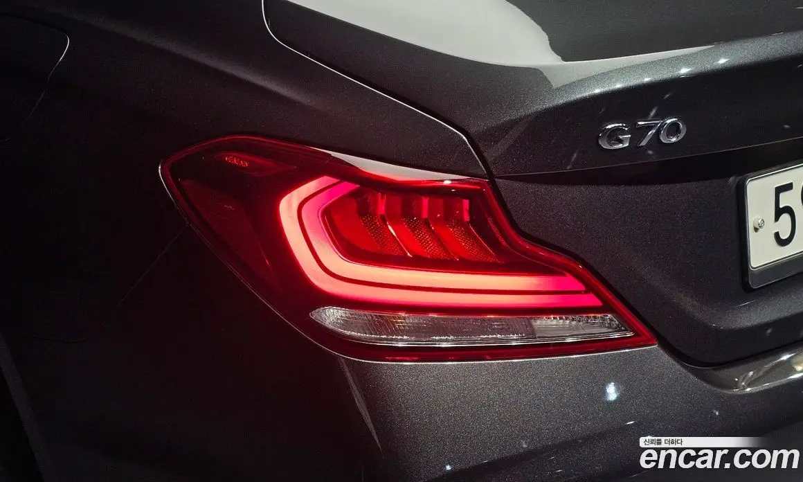 Genesis G70 2018 2.0 автомат (гидро), фото 9
