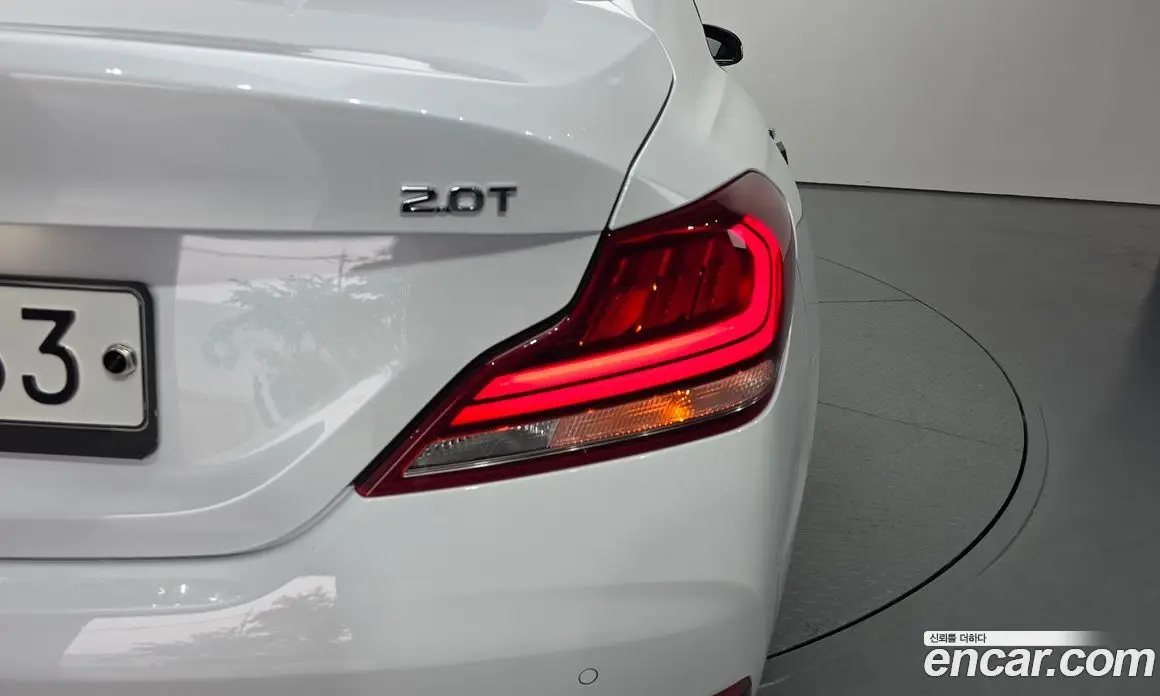 Genesis G70 2019 2.0 автомат (гидро), фото 9 Genesis G70 2019 2.0 автомат (гидро), фото 9