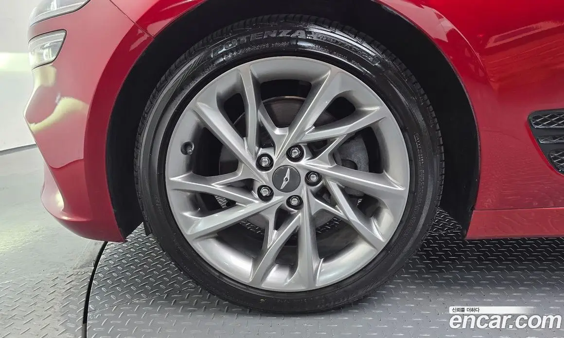 Genesis G70 2021 2.0 автомат (гидро), фото 4 Genesis G70 2021 2.0 автомат (гидро), фото 4