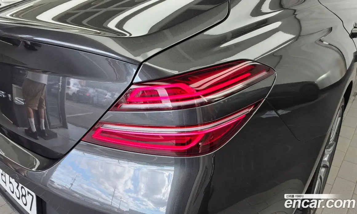Genesis G70 2023 2.0 автомат (гидро), фото 9