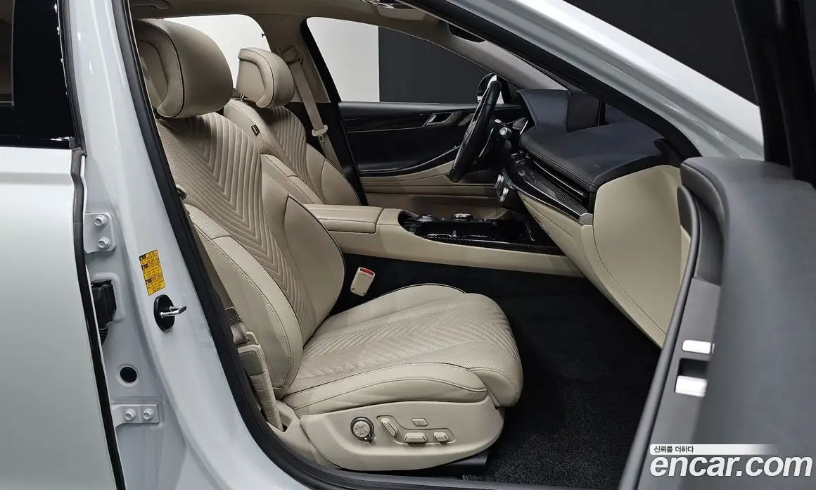 Genesis G80 2023 2.5 автомат (гидро), фото 13