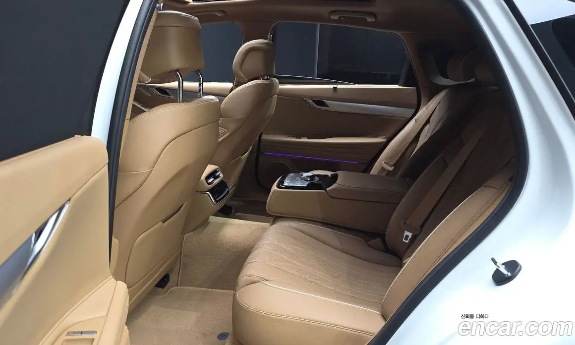 Genesis G80 2025 2.5 автомат (гидро), фото 18 Genesis G80 2025 2.5 автомат (гидро), фото 18