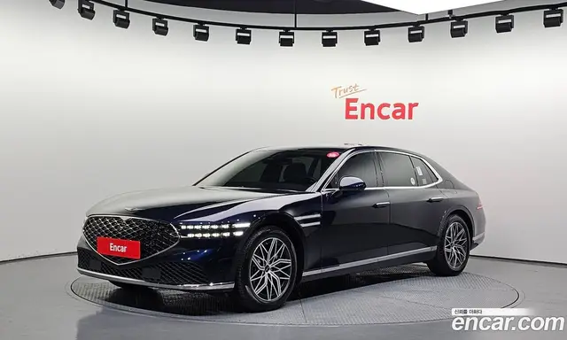 Genesis G90, 2023, 85 314 км