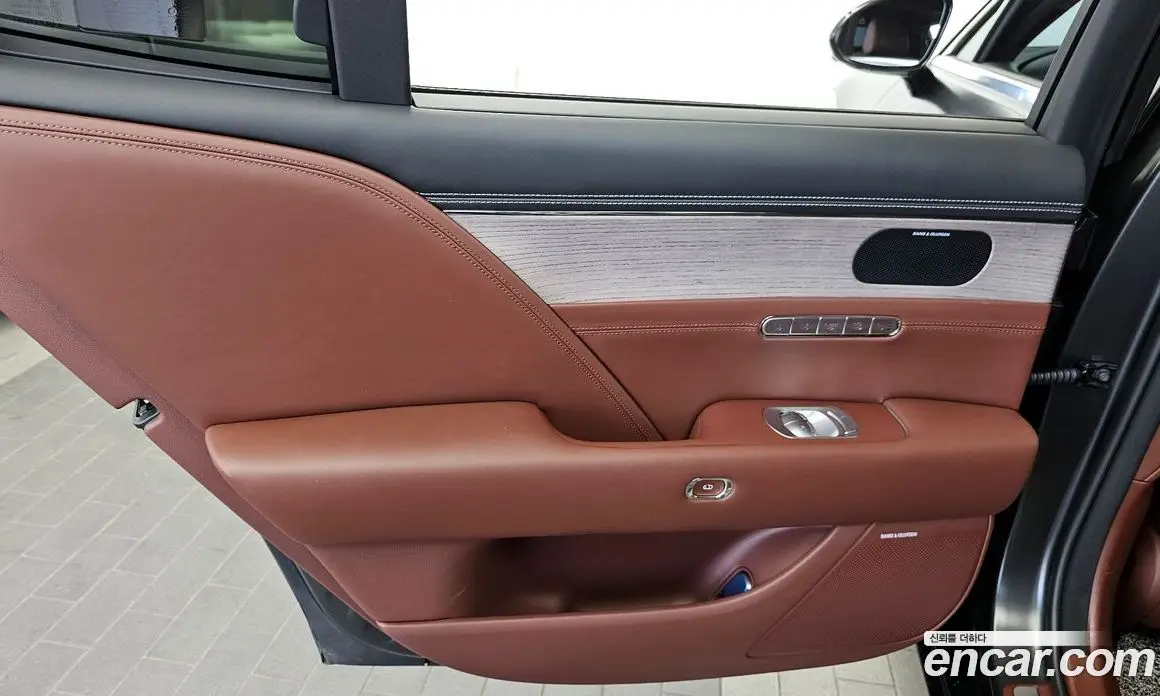 Genesis G90 2023 3.5 автомат (гидро), фото 15 Genesis G90 2023 3.5 автомат (гидро), фото 15