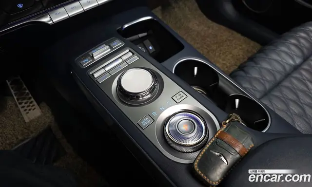 Genesis GV70 2021 2.5 автомат (гидро), миниатюра 11