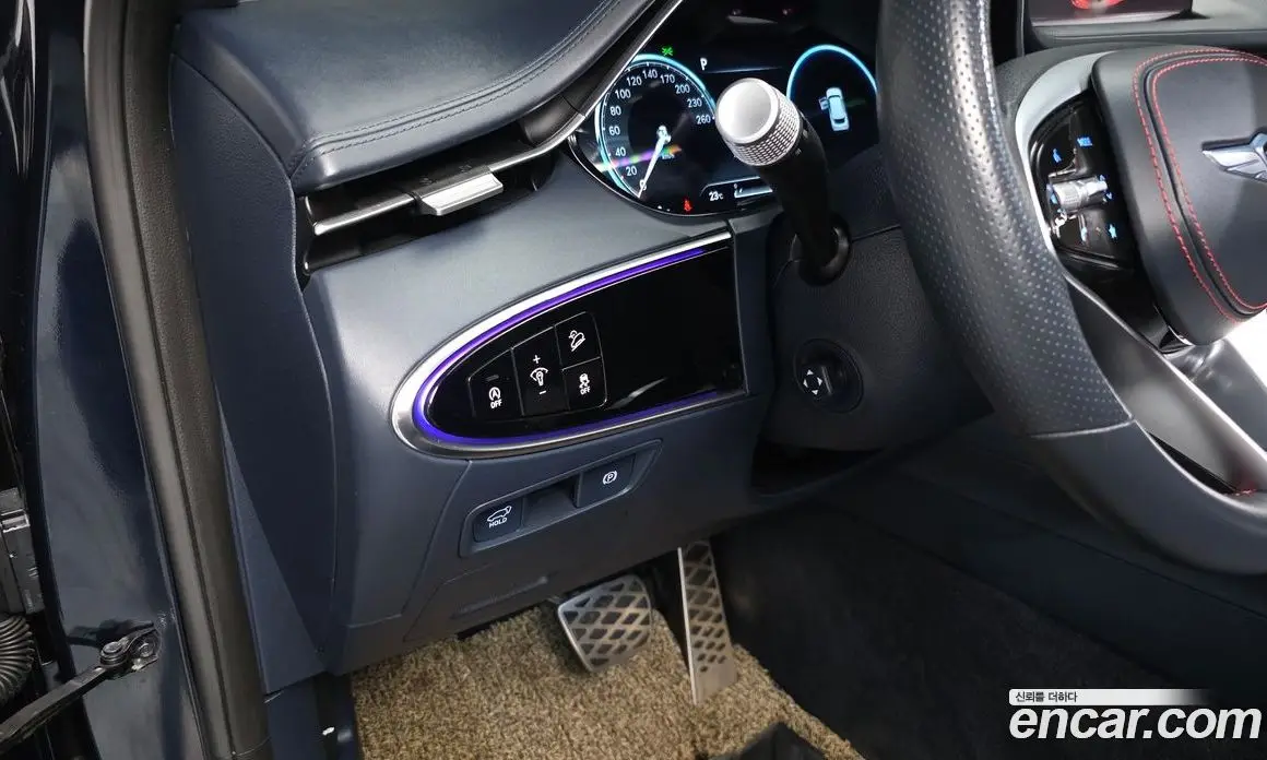 Genesis GV70 2021 2.5 автомат (гидро), фото 18