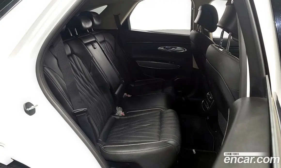 Genesis GV70 2021 2.2 автомат (гидро), фото 17