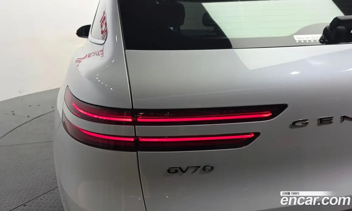 Genesis GV70 2021 2.2 автомат (гидро), фото 9
