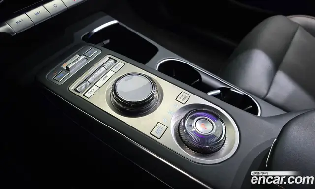 Genesis GV70 2021 2.2 автомат (гидро), миниатюра 12