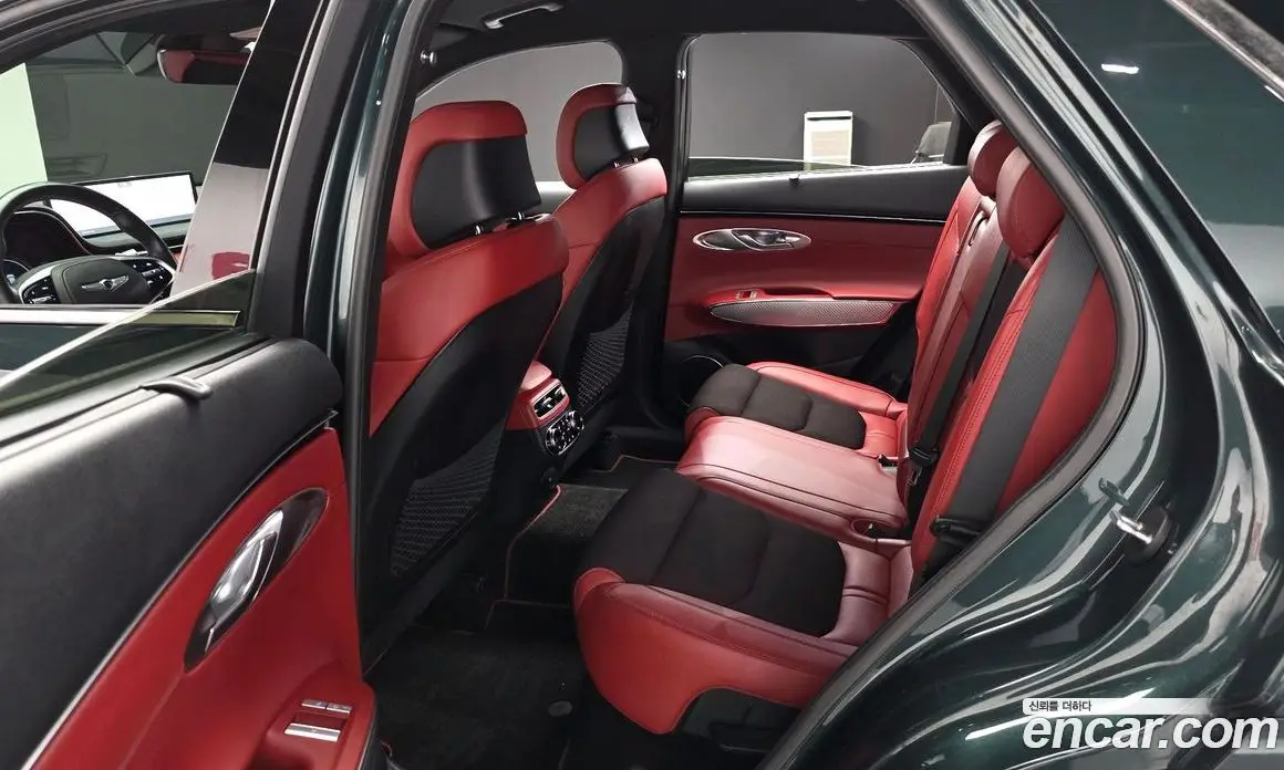Genesis GV70 2021 2.5 автомат (гидро), фото 18