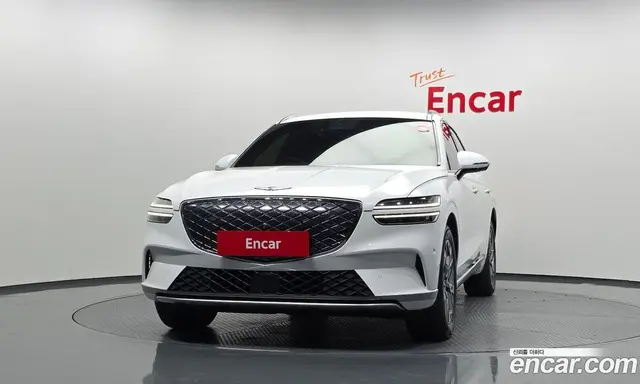 Genesis GV70 2022 0.1 автомат (гидро), миниатюра 3