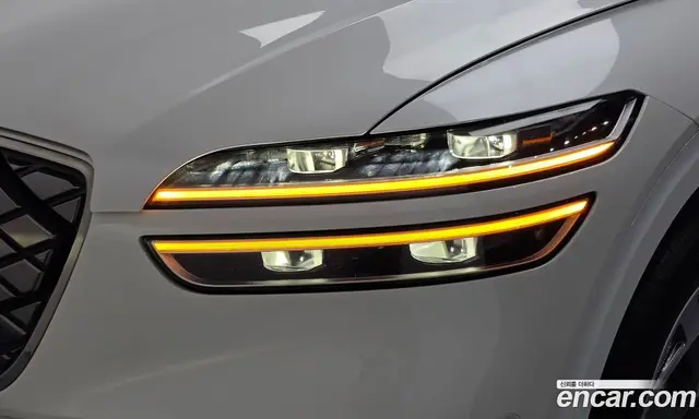 Genesis GV70 2022 0.1 автомат (гидро), миниатюра 8