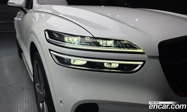 Genesis GV70 2023 2.5 автомат (гидро), миниатюра 8 Genesis GV70 2023 2.5 автомат (гидро), миниатюра 8