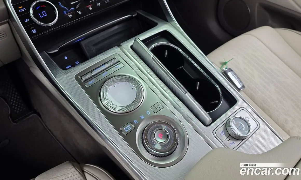 Genesis GV80 2020 2.5 автомат (гидро), фото 12 Genesis GV80 2020 2.5 автомат (гидро), фото 12