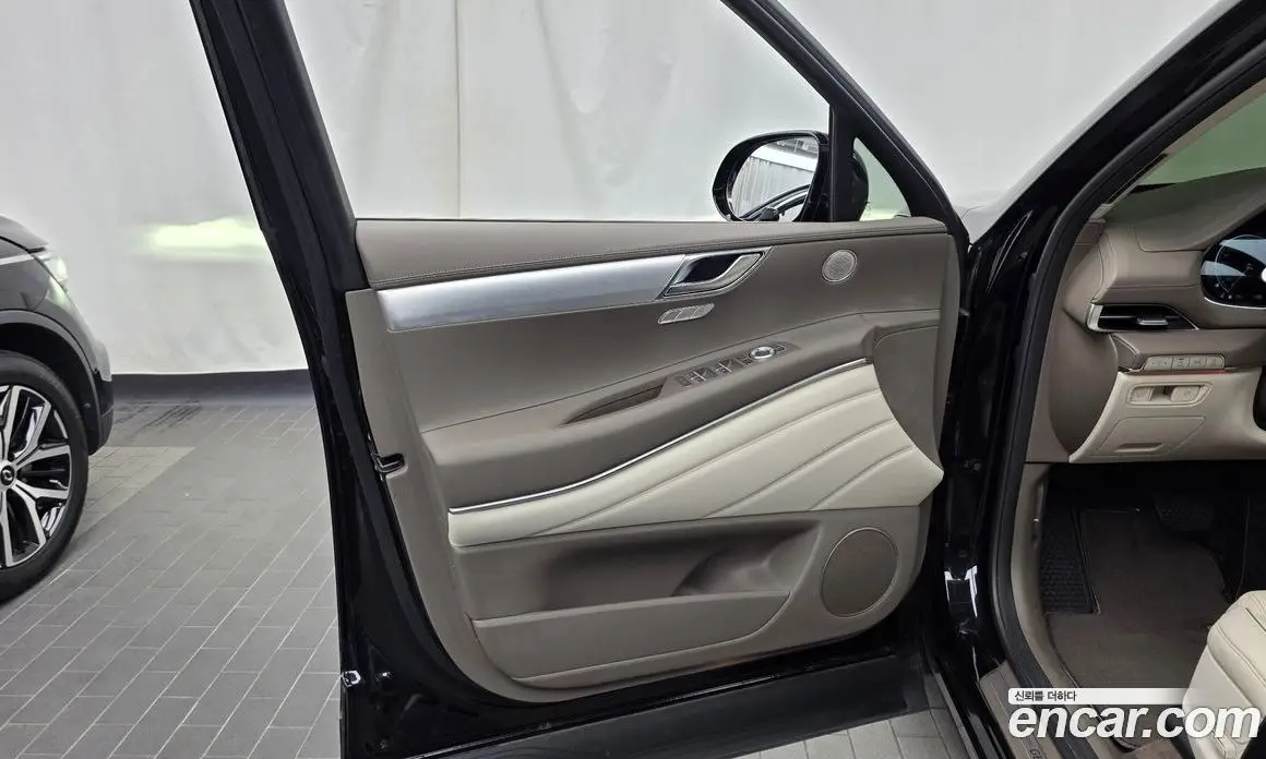 Genesis GV80 2020 2.5 автомат (гидро), фото 14 Genesis GV80 2020 2.5 автомат (гидро), фото 14