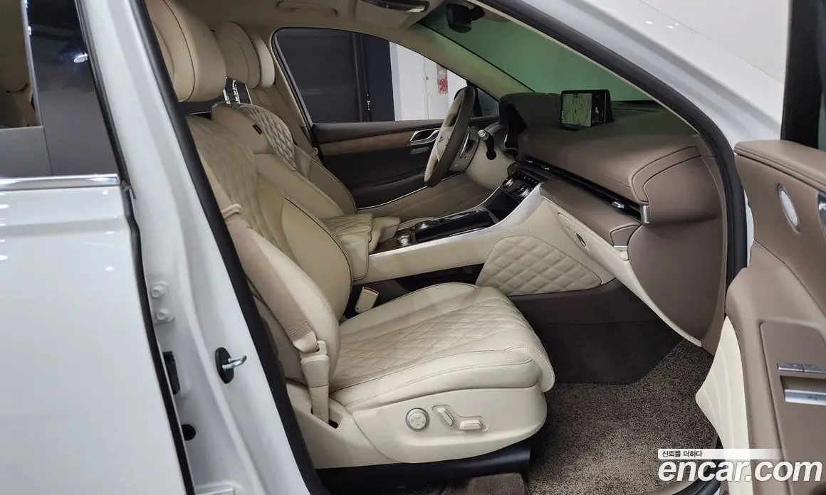 Genesis GV80 2022 2.5 автомат (гидро), фото 16 Genesis GV80 2022 2.5 автомат (гидро), фото 16