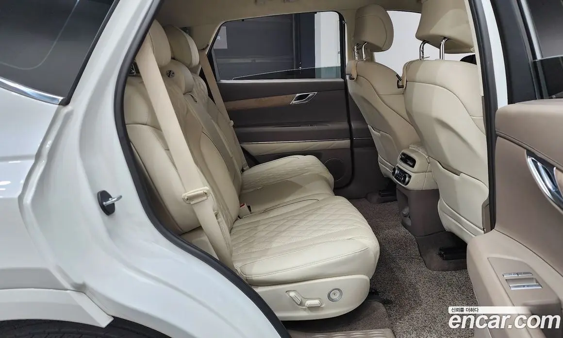 Genesis GV80 2022 2.5 автомат (гидро), фото 17 Genesis GV80 2022 2.5 автомат (гидро), фото 17