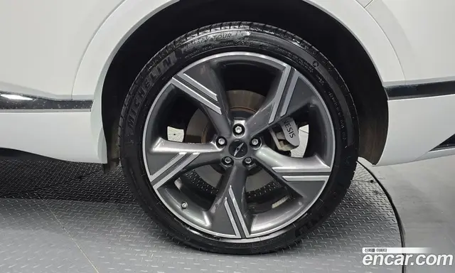 Genesis GV80 2024 2.5 автомат (гидро), миниатюра 6