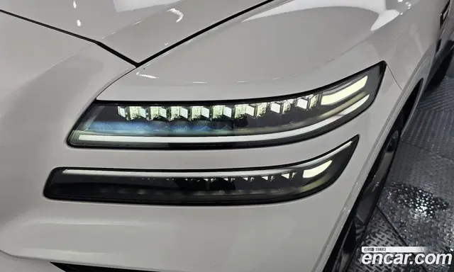 Genesis GV80 2024 2.5 автомат (гидро), миниатюра 8