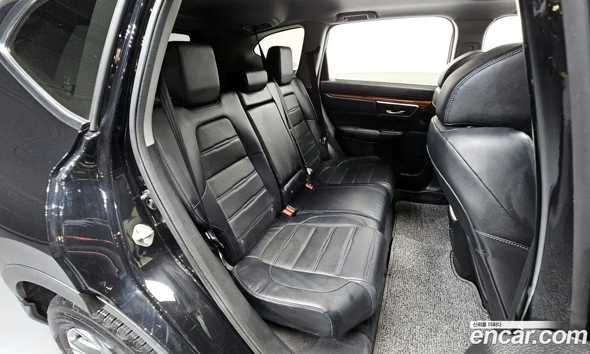 Honda CR-V 2017 1.5 автомат (гидро), фото 18 Honda CR-V 2017 1.5 автомат (гидро), фото 18