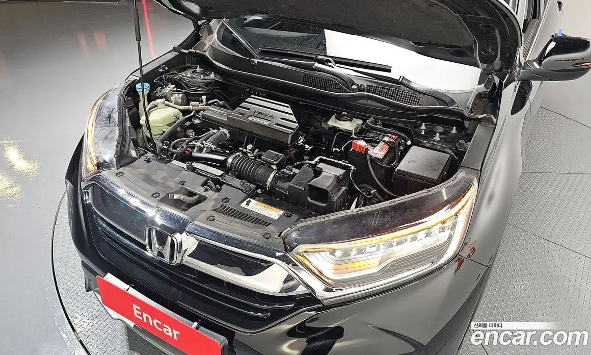 Honda CR-V 2017 1.5 автомат (гидро), фото 6 Honda CR-V 2017 1.5 автомат (гидро), фото 6