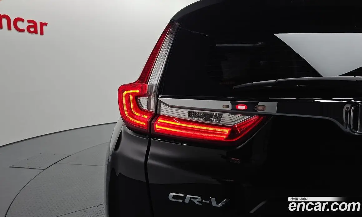 Honda CR-V 2017 1.5 автомат (гидро), фото 9 Honda CR-V 2017 1.5 автомат (гидро), фото 9