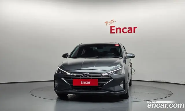 Hyundai Avante 2019 1.6 автомат (гидро), миниатюра 3