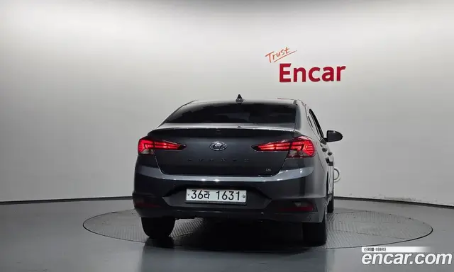 Hyundai Avante 2019 1.6 автомат (гидро), миниатюра 4