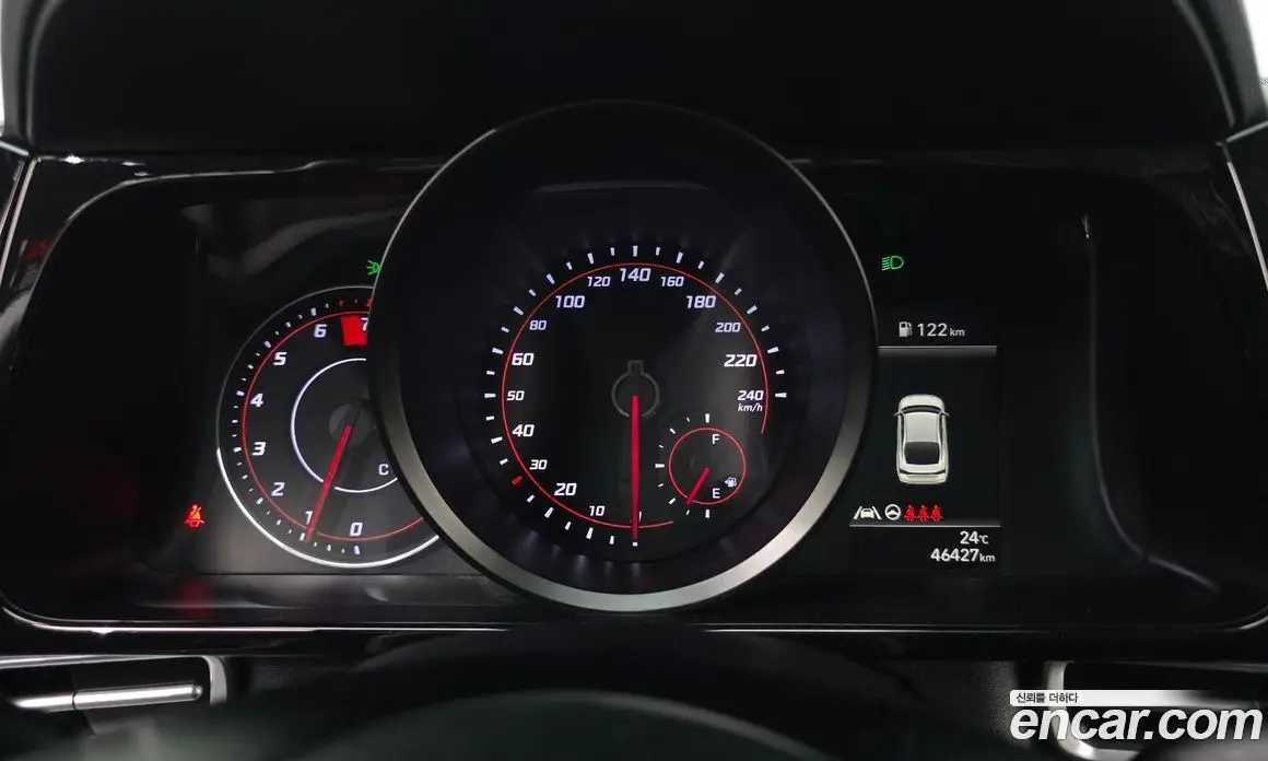 Hyundai Avante 2022 1.6 автомат (гидро), фото 11
