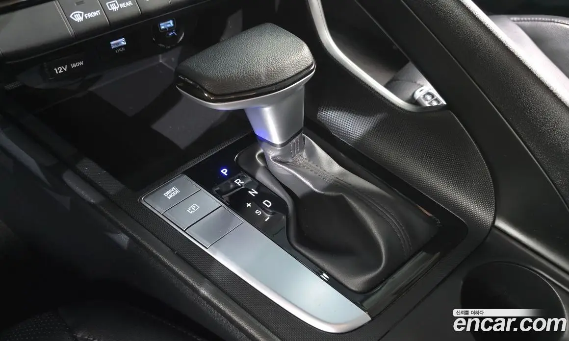 Hyundai Avante 2022 1.6 автомат (гидро), фото 12