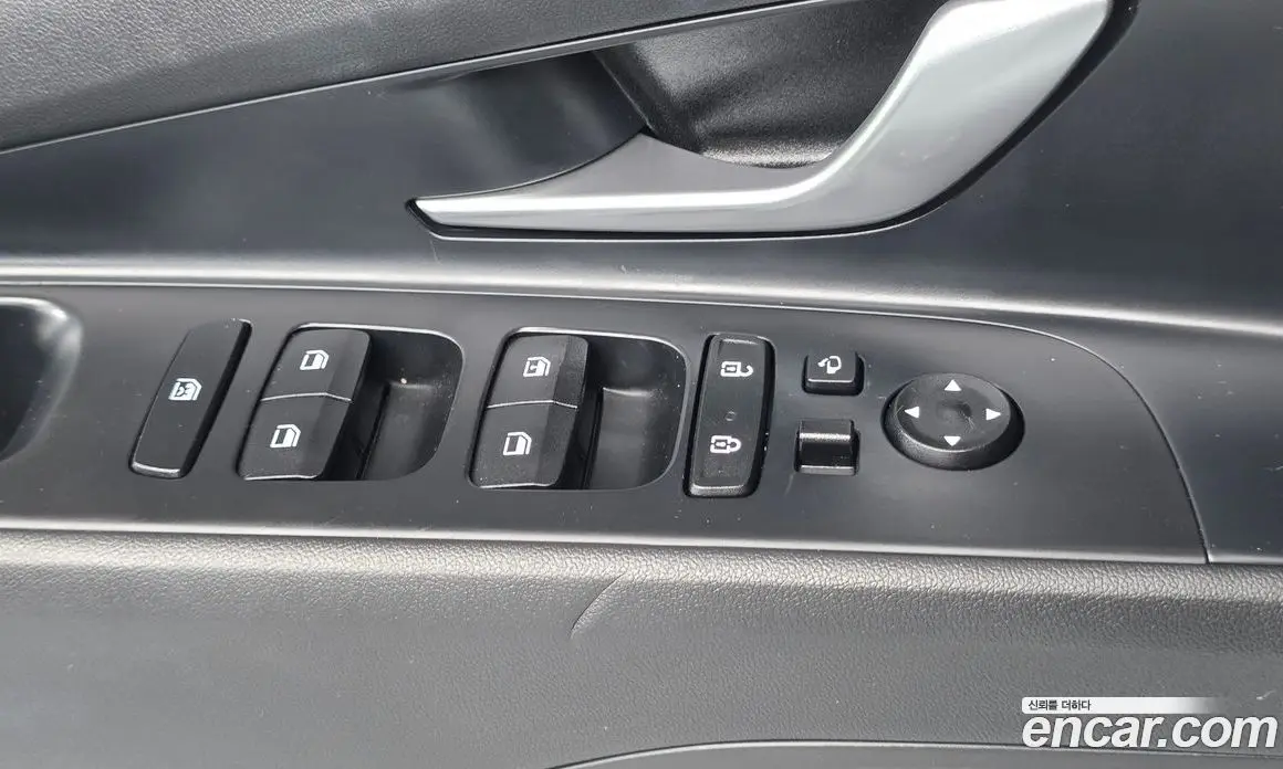 Hyundai Avante 2022 1.6 автомат (гидро), фото 17